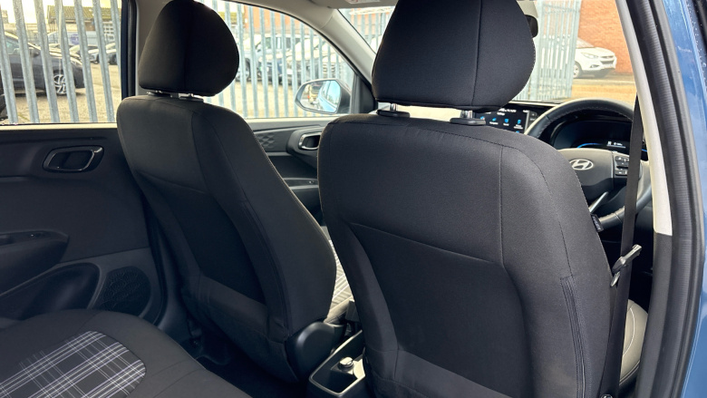 Hyundai i10 1.2 [79] Premium 5dr Auto [Nav] Petrol Hatchback